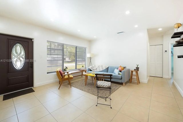 2 of 15 - 250 Ne 170th Street, North Miami Beach, FL