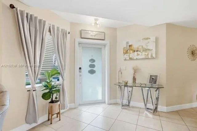 4 of 45 - 4461 Sw 162nd Court, Miami, FL