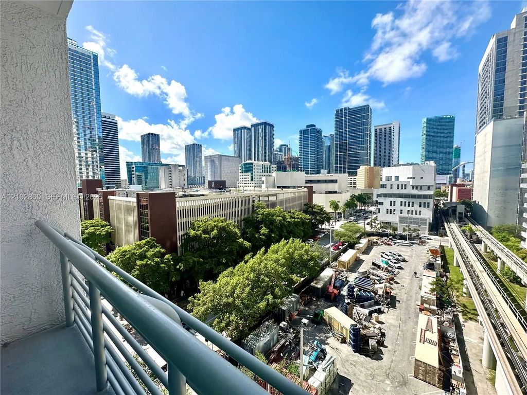 133 Ne 2nd Avenue #809, Miami