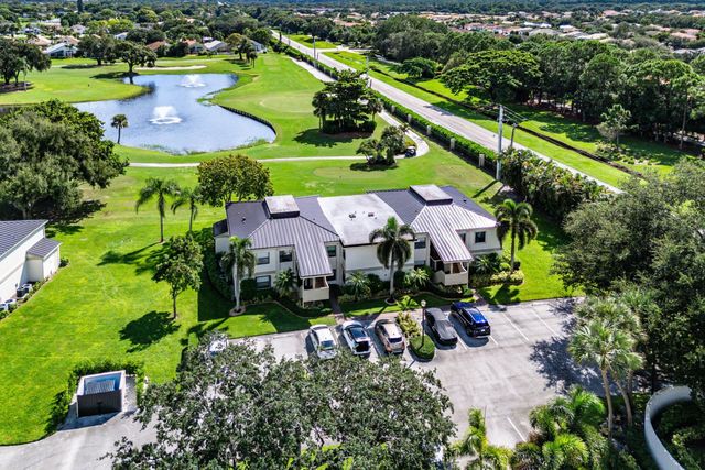 2 of 33 - 12790 Briarlake Drive #204, Palm Beach Gardens, FL