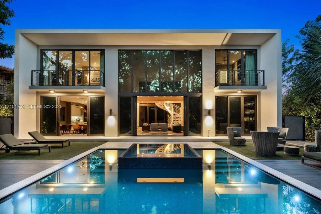 4322 Nautilus Drive, Miami Beach