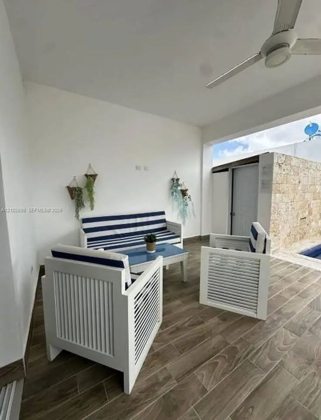 5 of 22 - 1 Residencial Caribbean Village, , 