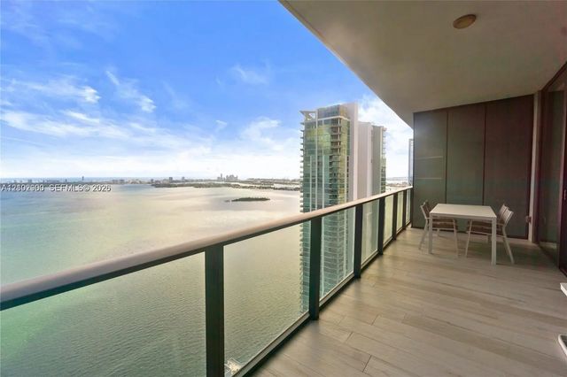5 of 64 - 480 Ne 31st Street #4206, Miami, FL