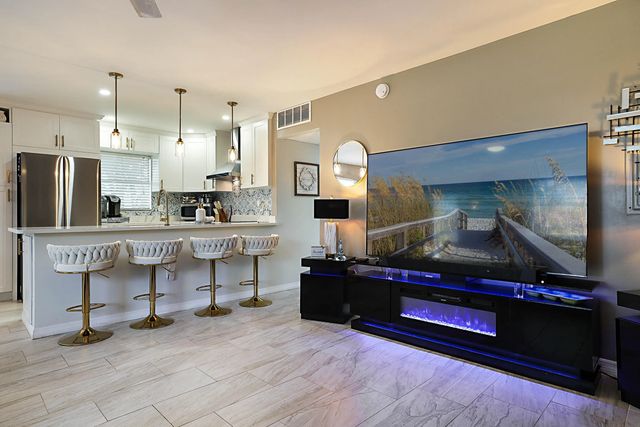 5 of 25 - 136 Tuscany B, Delray Beach, FL