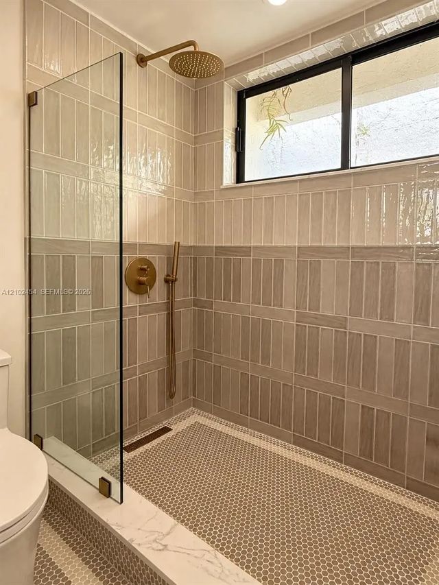 5 of 15 - 3042 Sw 27th Avenue #8, Miami, FL