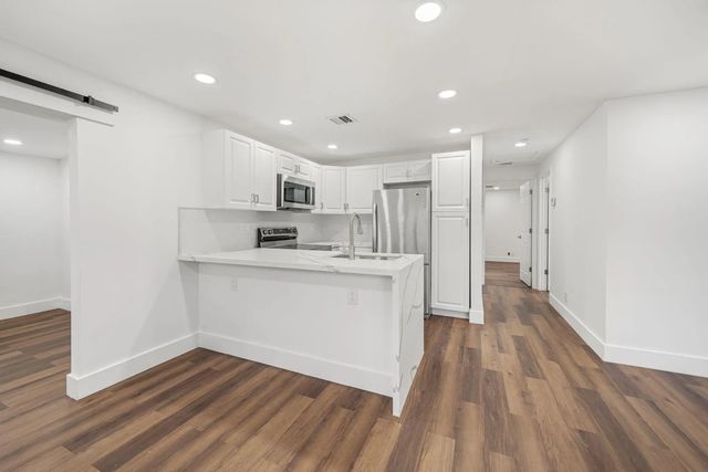 3 of 25 - 5295 Helene Place, West Palm Beach, FL