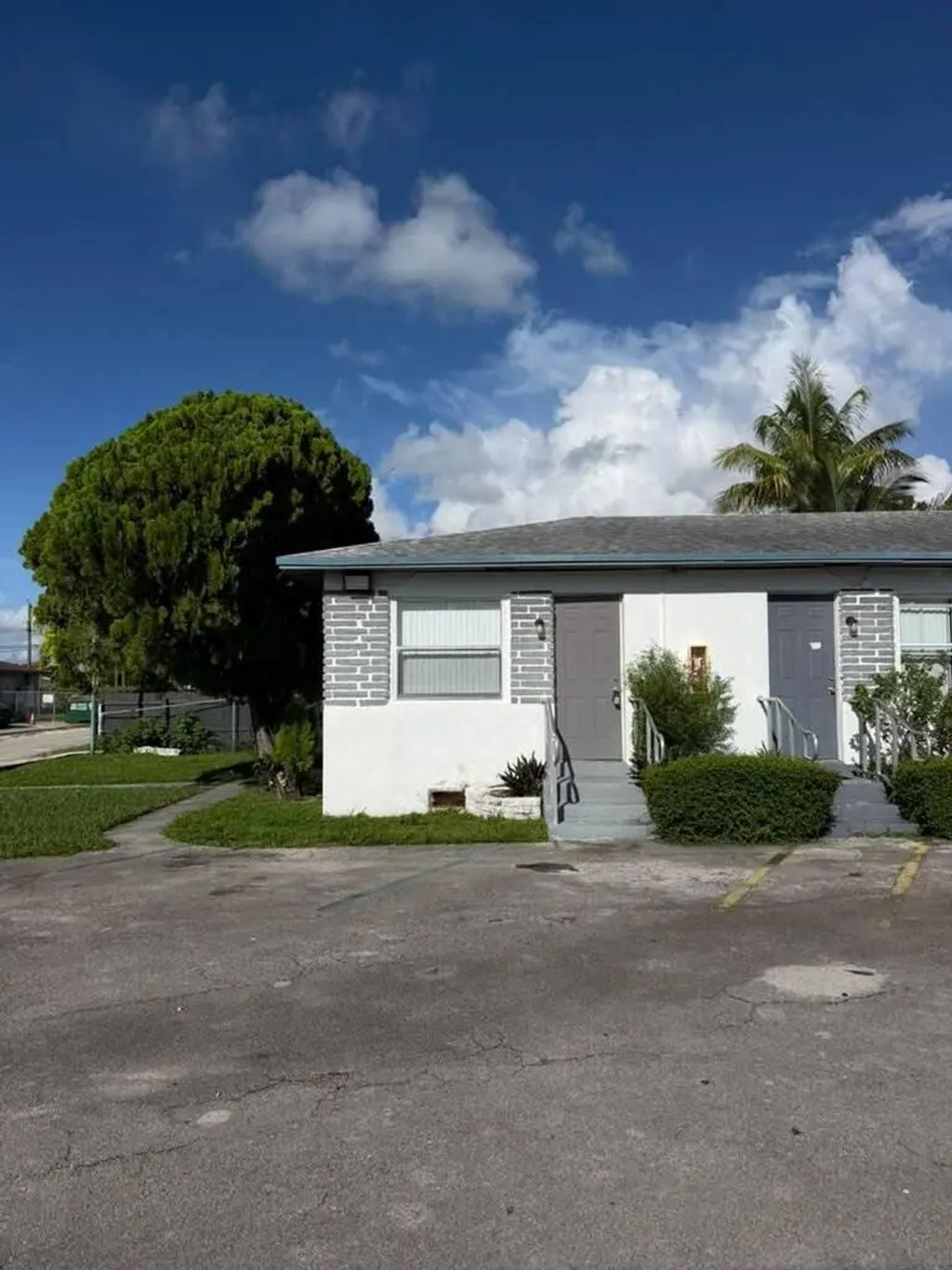 1239 Ne 110th Street, Miami