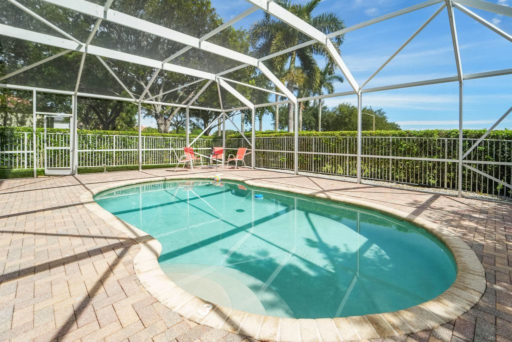672 Gazetta Way, West Palm Beach