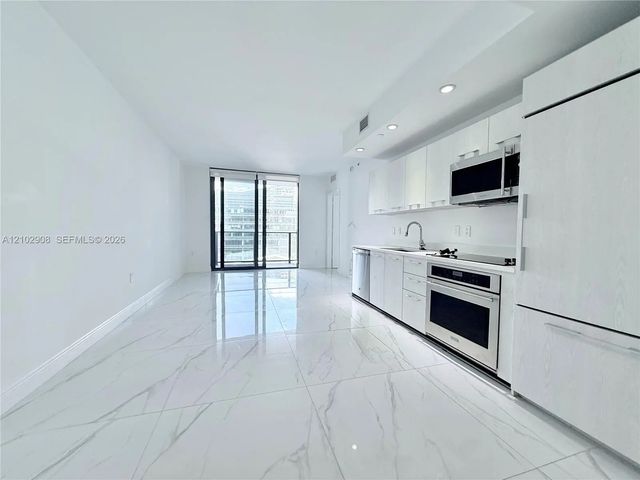 45 Sw 9th Street #1209, Miami