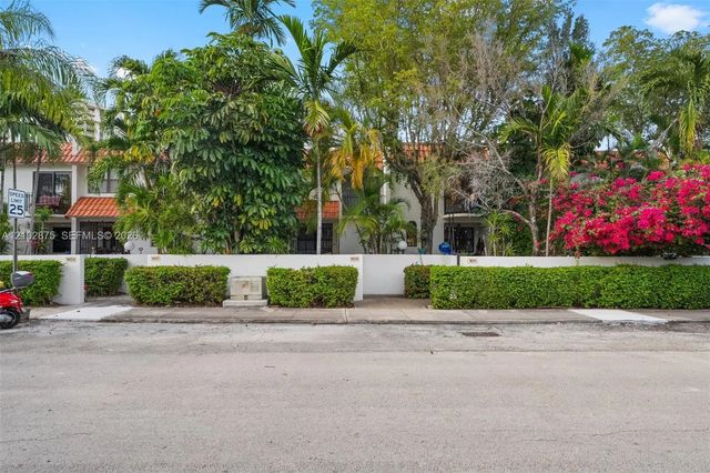 3 of 87 - 1609 Ne 105th Street #3-6, Miami Shores, FL