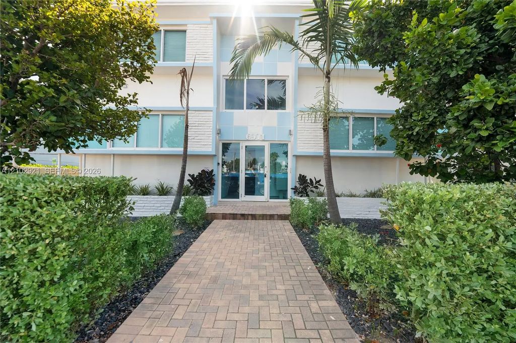 6971 Carlyle Avenue #204, Miami Beach