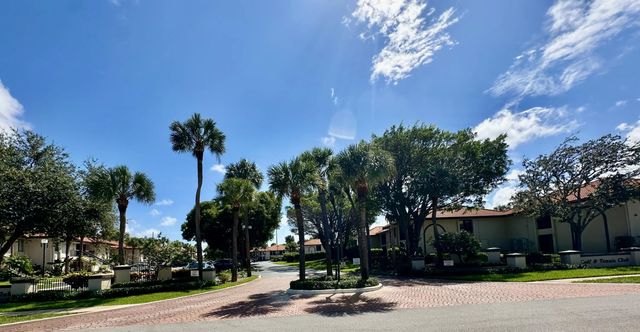 2 of 33 - 351 Club Circle #108, Boca Raton, FL