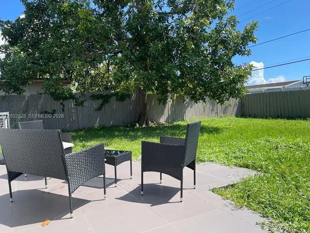 2 of 21 - 1030 Ne 214th Street, Miami, FL