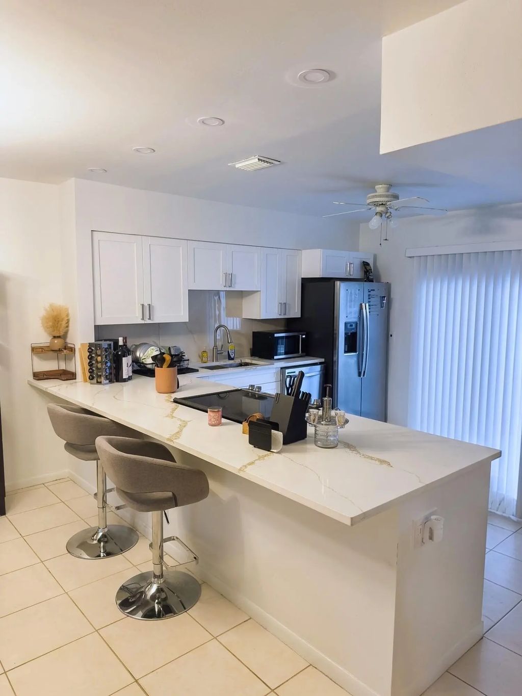 6989 Nw 29th Lane, Fort Lauderdale