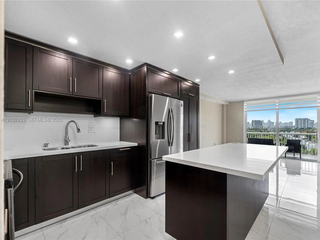 1800 Nw 24th Avenue #1019, Miami