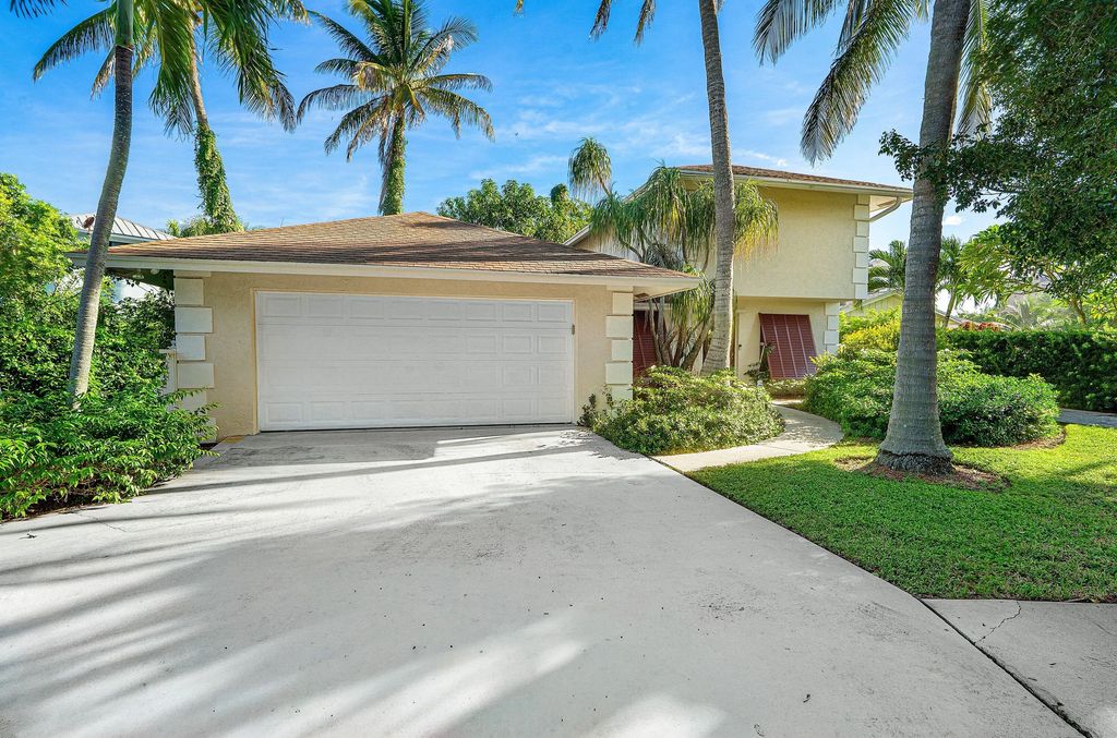 491 Neptune Road, Juno Beach