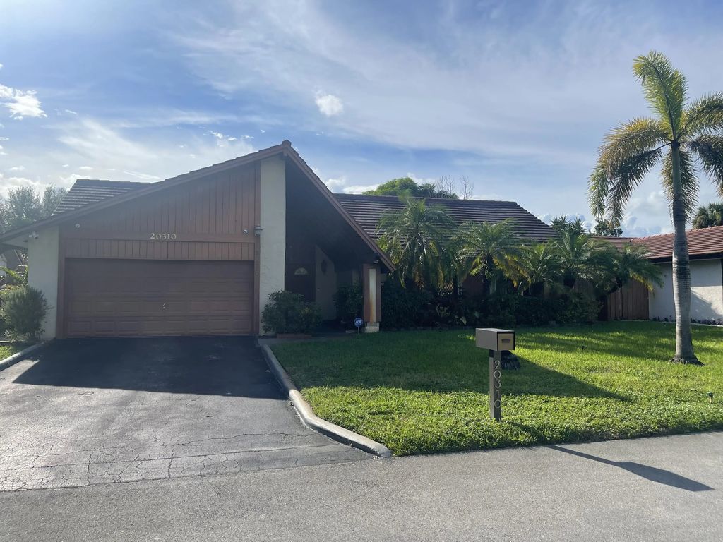 20310 Ne 10th Place, Miami