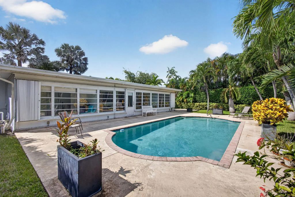 128 Vassar Drive, Lake Worth Beach
