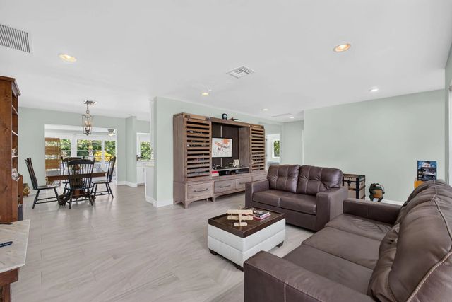 5 of 76 - 128 Vassar Drive, Lake Worth Beach, FL