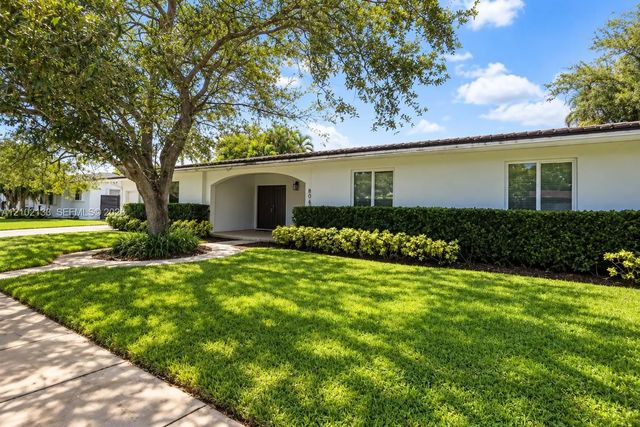 3 of 41 - 8620 Sw 85th Avenue, Miami, FL