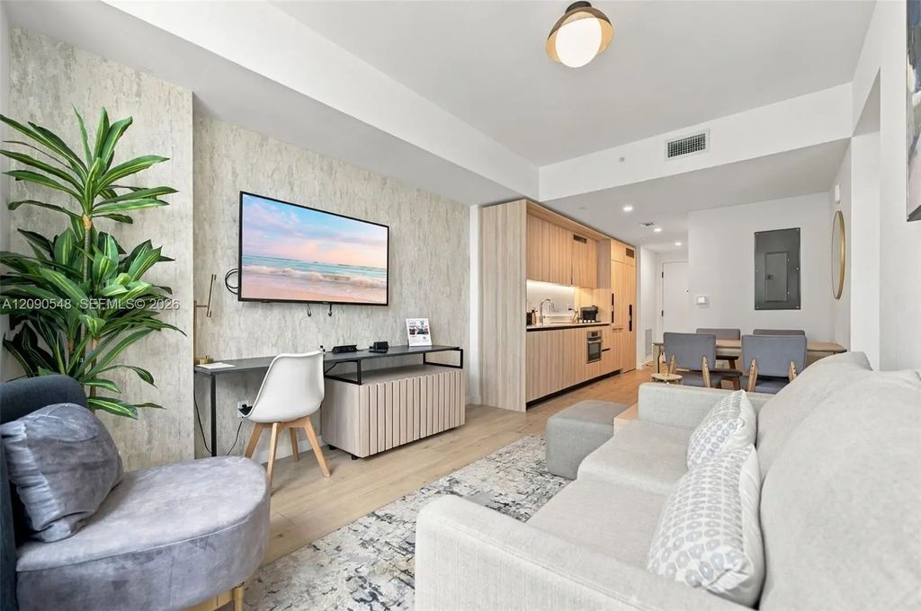 225 N Miami Avenue #3105, Miami