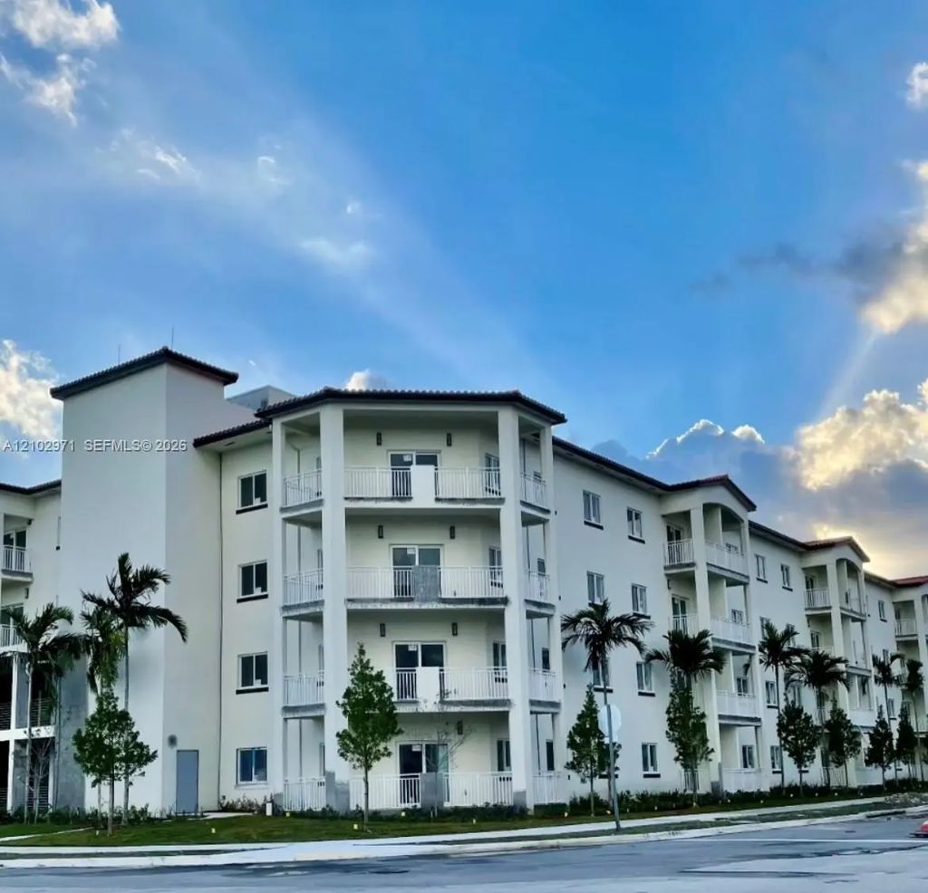 10950 Nw 82nd Street #414, Doral