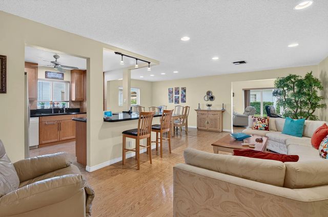 3 of 37 - 13330a Vía Vesta, Delray Beach, FL