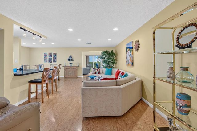 4 of 37 - 13330a Vía Vesta, Delray Beach, FL