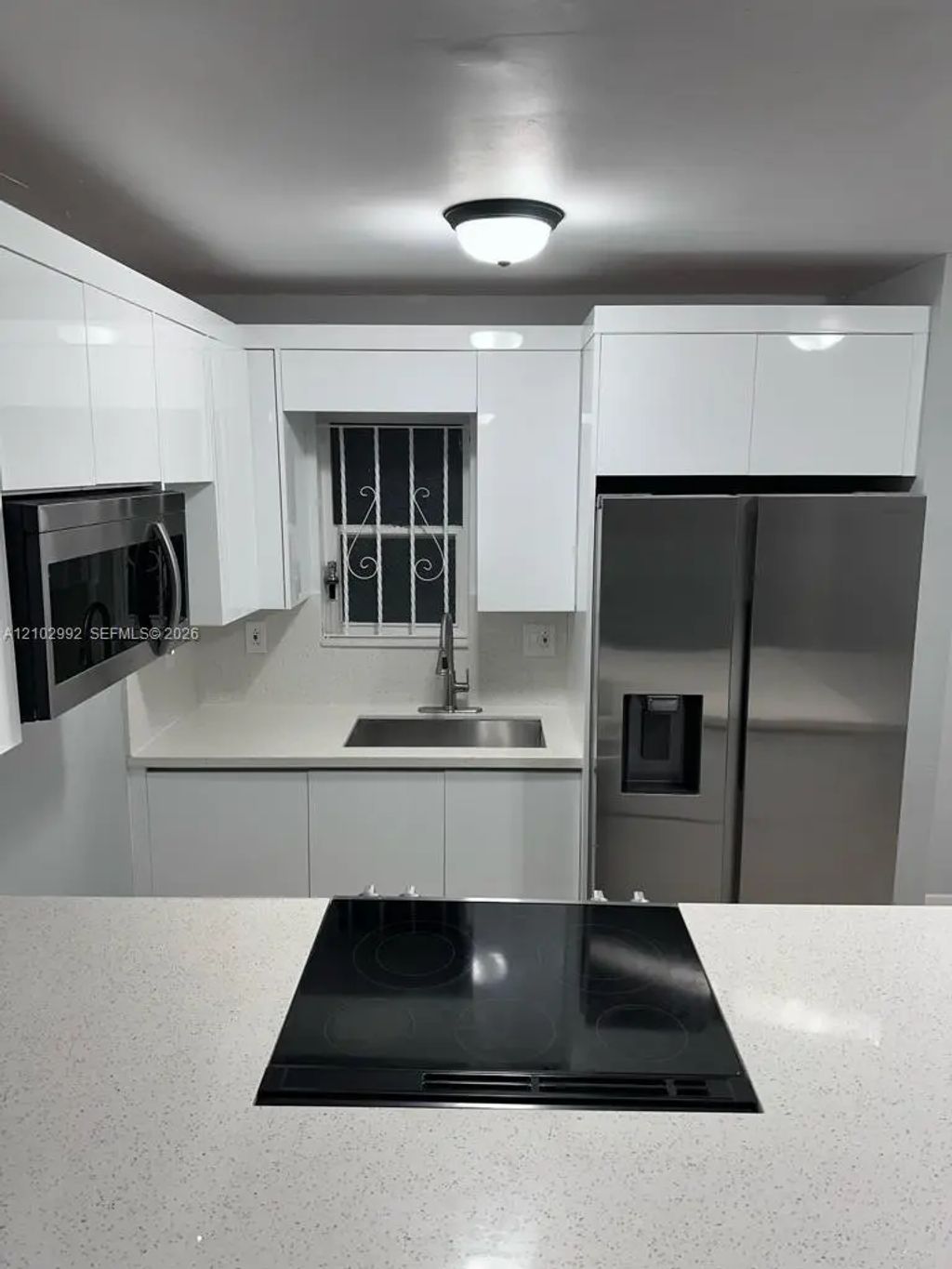 145 Sw 30th Court #207b, Miami