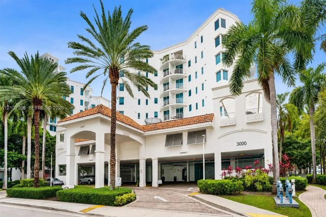 3000 Ne 188th Street #604, Aventura