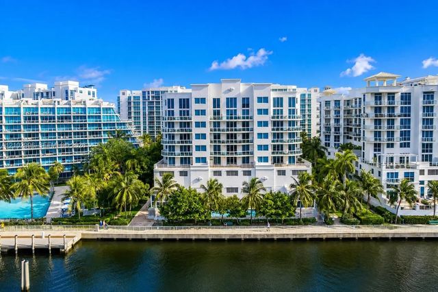 2 of 28 - 3000 Ne 188th Street #604, Aventura, FL