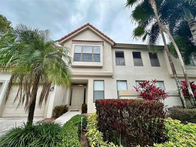 5790 Coach House Circle #e, Boca Raton