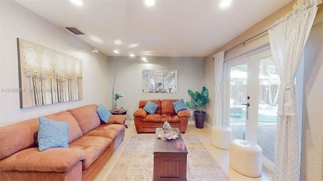 5 of 47 - 5312 Sw 151st Place, Miami, FL