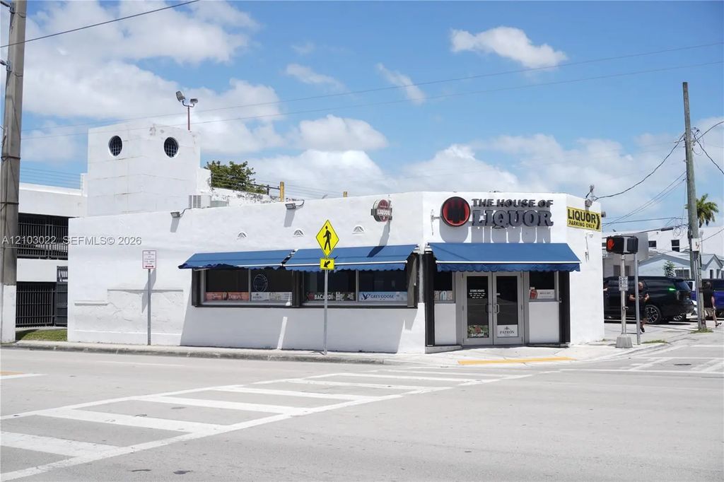 2597 Sw 37th Avenue, Miami