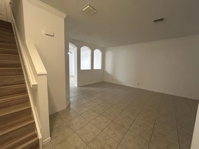 2 of 14 - 103 Lighthouse Circle #g, Tequesta, FL