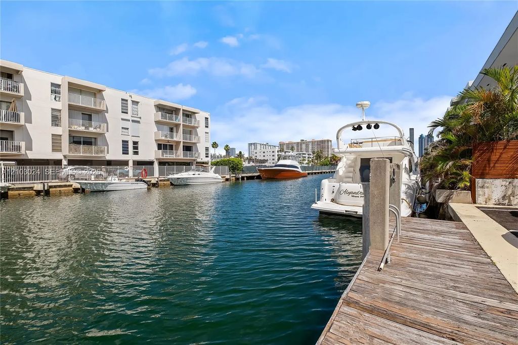 3665 Ne 167th Street #409, North Miami Beach
