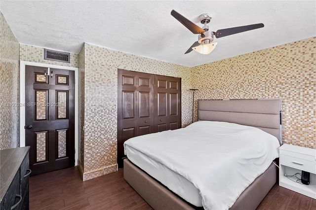 5 of 24 - 3665 Ne 167th Street #409, North Miami Beach, FL