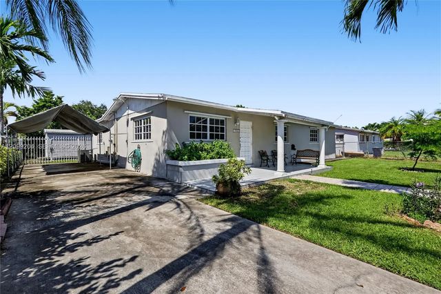 5 of 54 - 19360 Sw 115th Avenue, Miami, FL