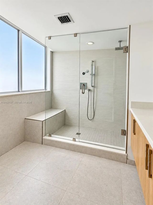 4 of 34 - 1100 100th Street #302, Bay Harbor Islands, FL