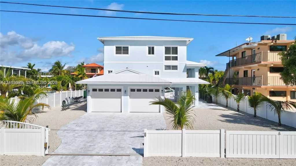 48 S Andros Road, Key Largo