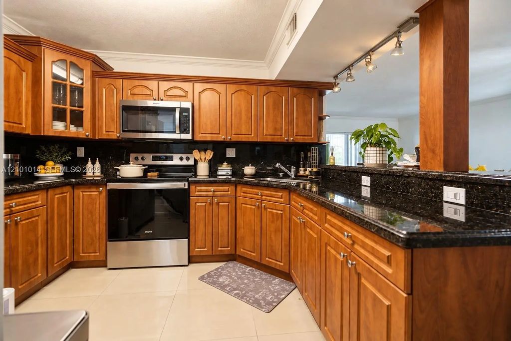 1171 Nw 125th Court #104, Miami