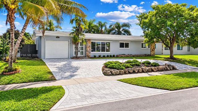2 of 23 - 19715 Sw 87th Place, Cutler Bay, FL