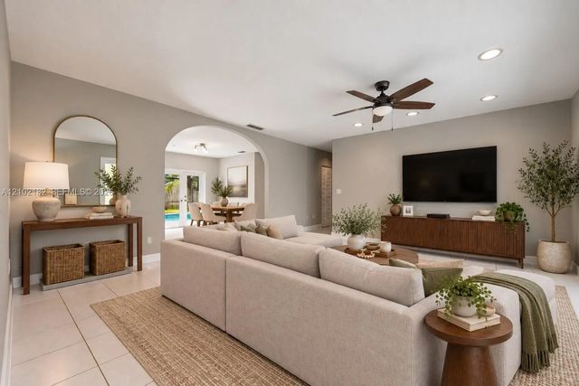 4 of 23 - 19715 Sw 87th Place, Cutler Bay, FL