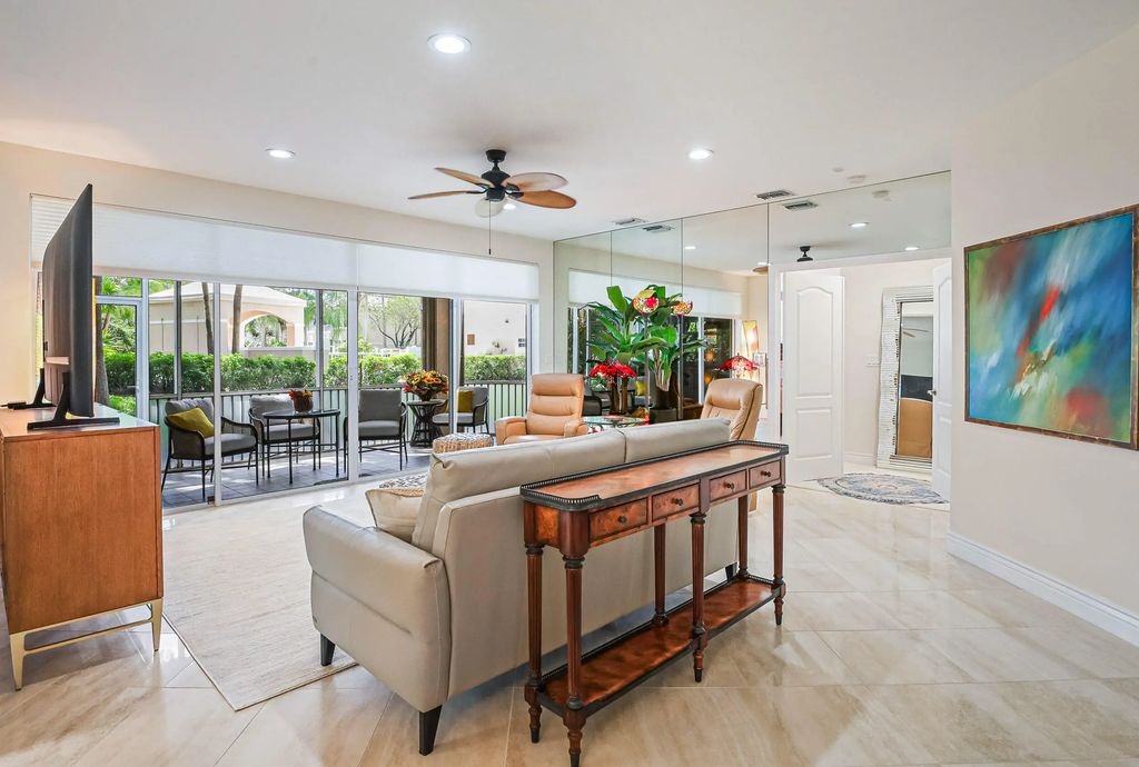 102 Legendary Circle, Palm Beach Gardens
