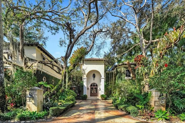 2 of 65 - 5746 Sw 100th Street, Pinecrest, FL