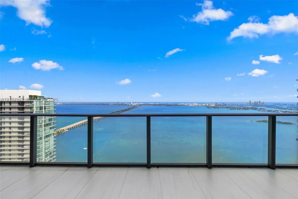 480 Ne 31st Street #ph5002, Miami