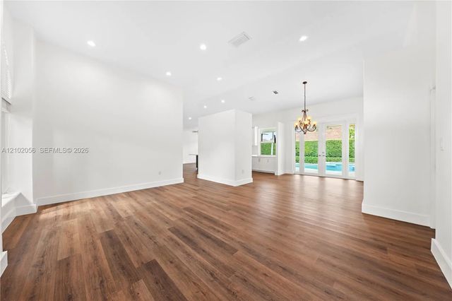 4 of 25 - 14341 Sw 22nd Street, Miami, FL