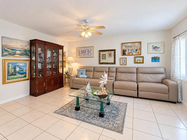 5 of 10 - 173 Saxony D #173, Delray Beach, FL