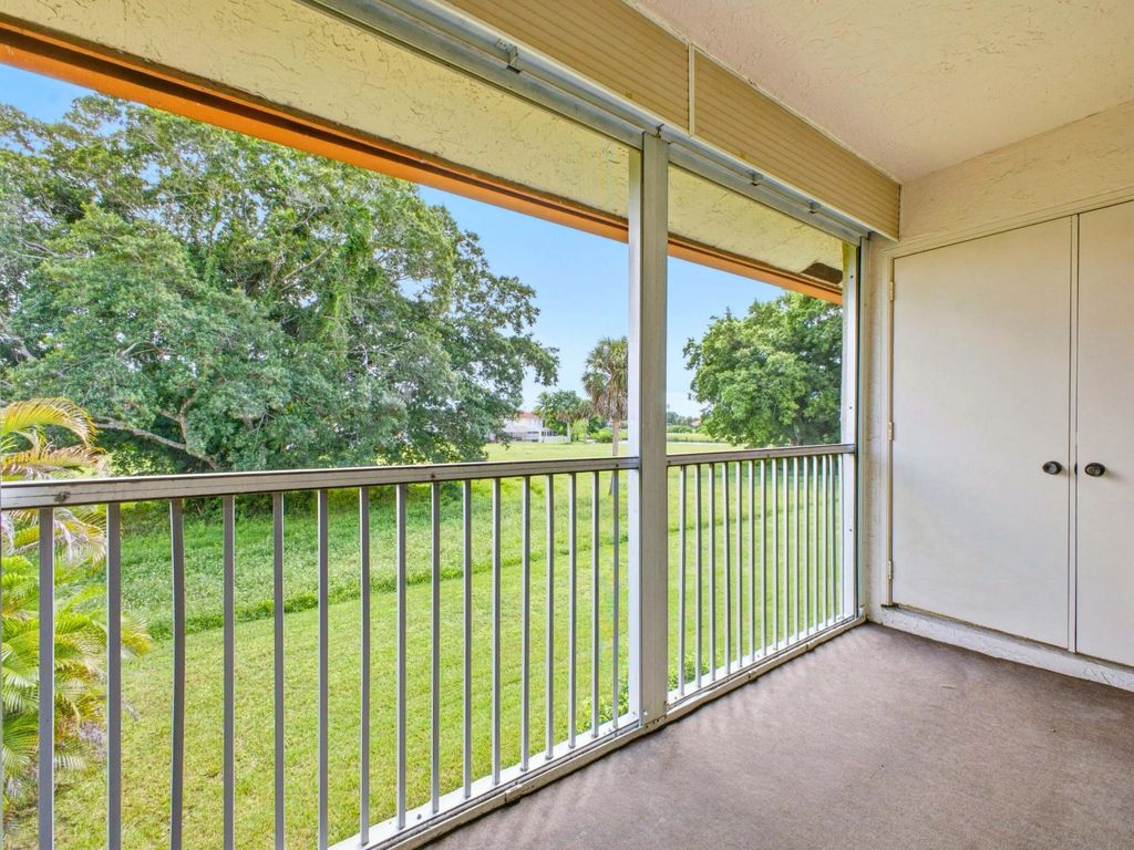 3041 Holiday Springs Boulevard #201, Margate