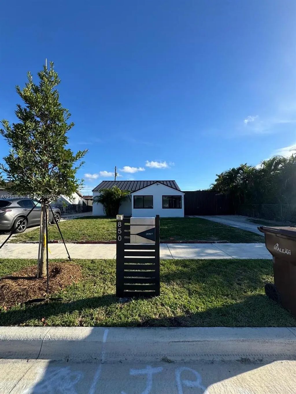850 Se 2nd Place, Hialeah